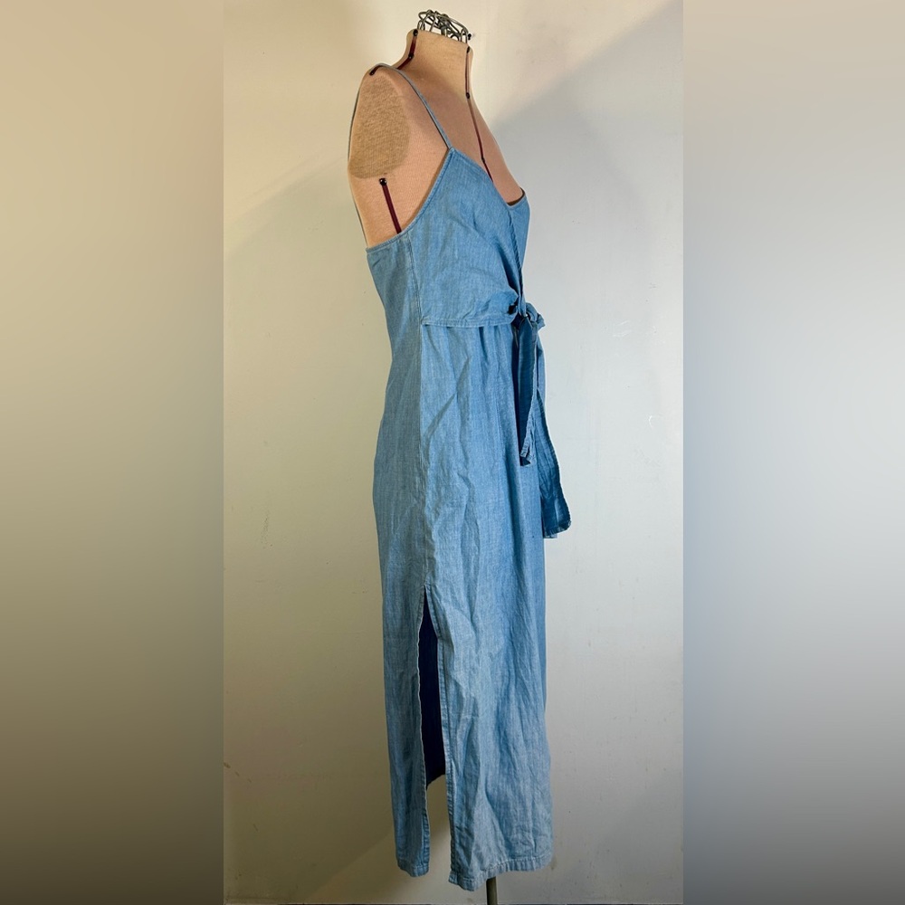 Light Blue Denim Topshop Tie Front Midi Dress with Side Slit US Size 6 - Picture 4 of 9